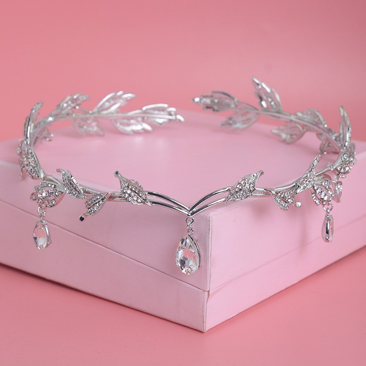 Aerith Cosplay Prop - 豪華なクリスタルの王冠,ヘアアクセサリー,結婚式,ラインストーン,ウォータードロップ,リーフ,ティアラ,ヘッドバンド,ブライダルヘッドジュエリー