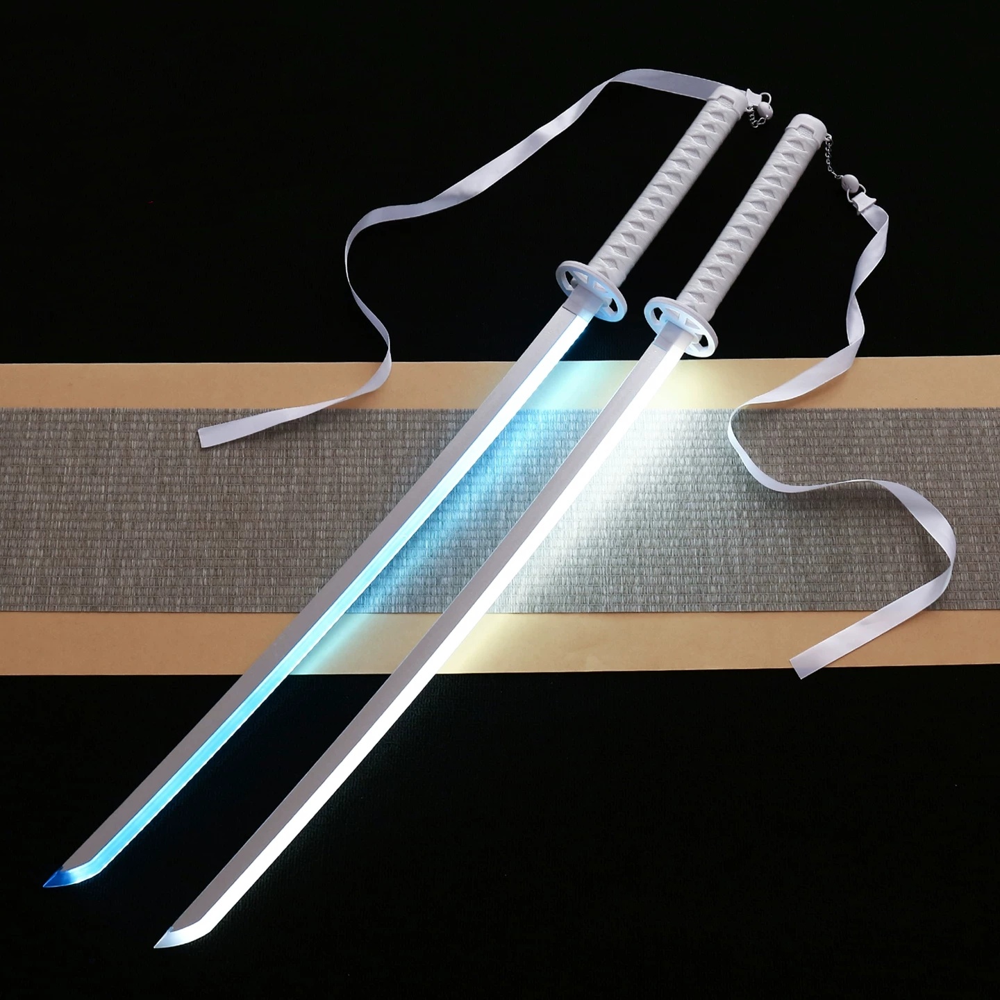 40インチ グローブリーチ刀 LEDライトセーバー アニメ  - Cosplay Prop Katana のレビューと価格