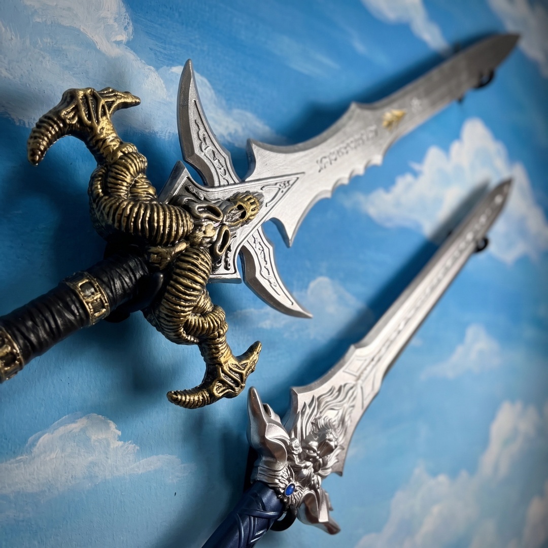 40インチ ワールド・オブ・ウォークラフト メネシル アース - Cosplay Prop Katana のレビューと価格