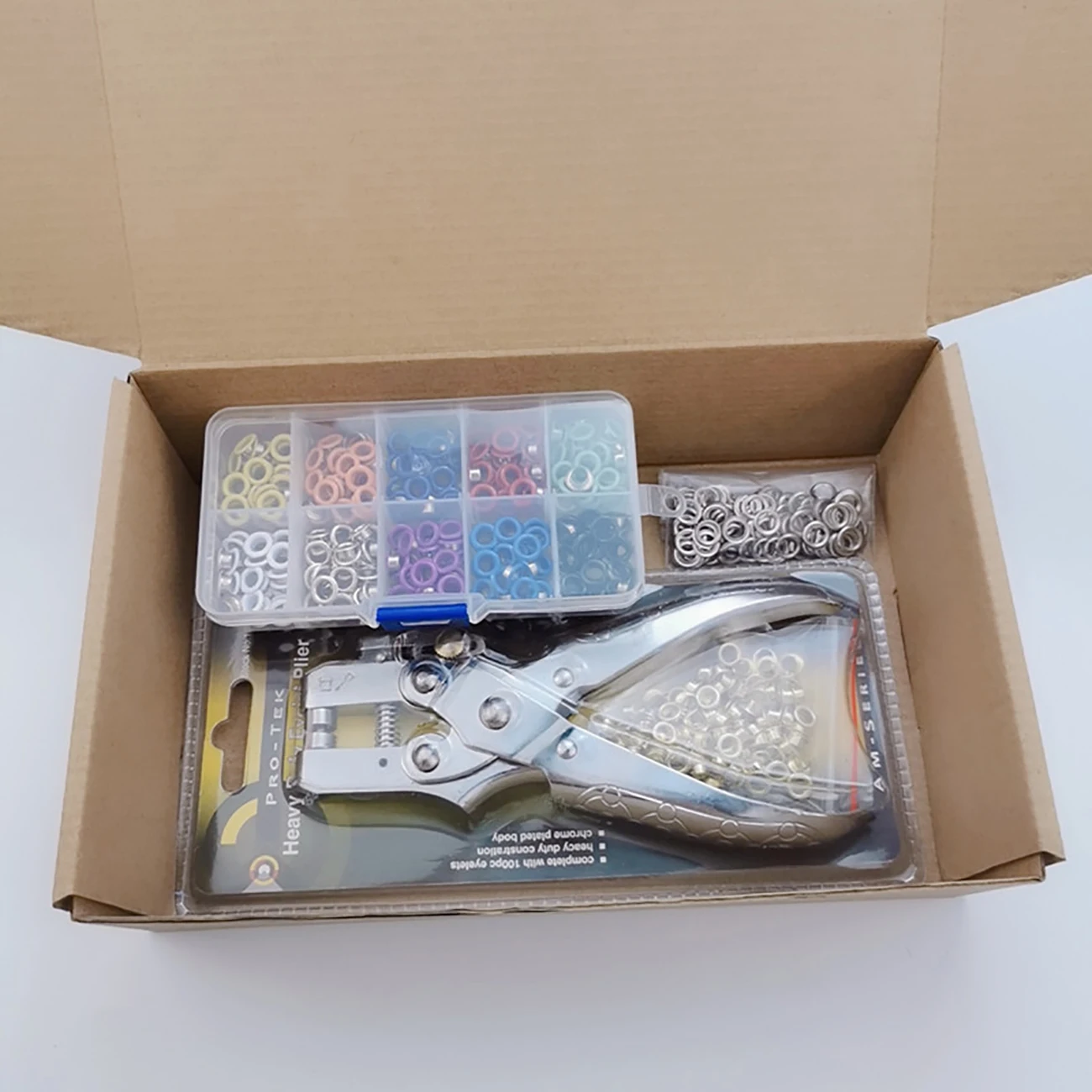 5MM アイレット取り付けプライヤー 300 個のカラーアイ - Snap Plier Setter のレビューと価格